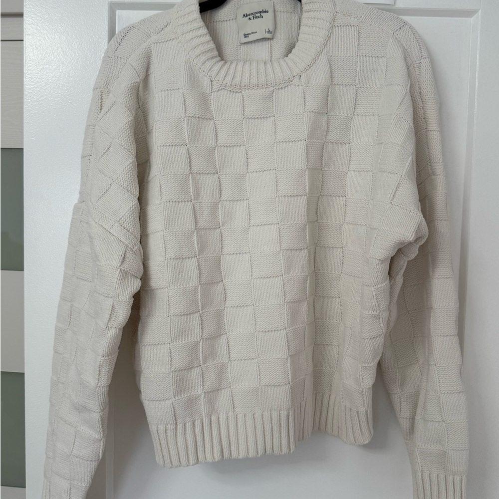 Abercrombie & Fitch Cream Crew Neck Sweater